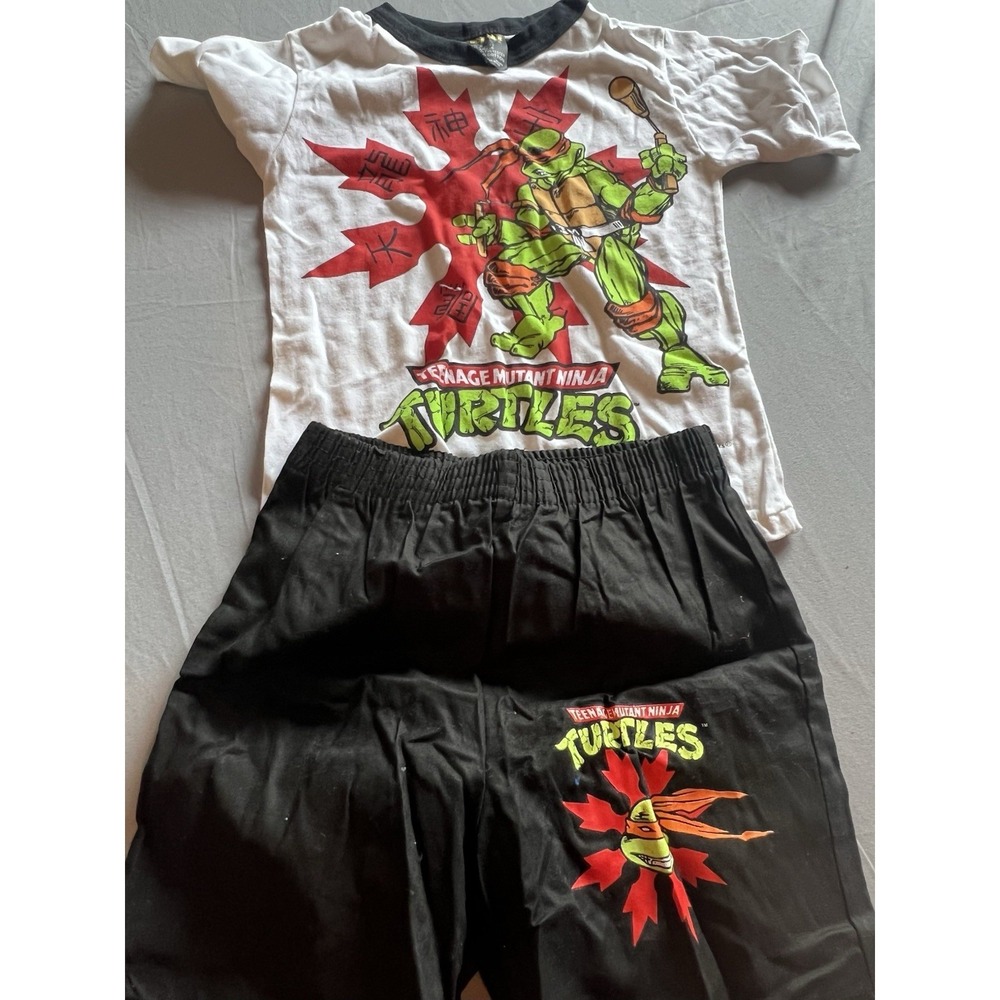 Vintage 1990s TMNT Shirt And Shorts Set Kids Size‎ 8 Raphael